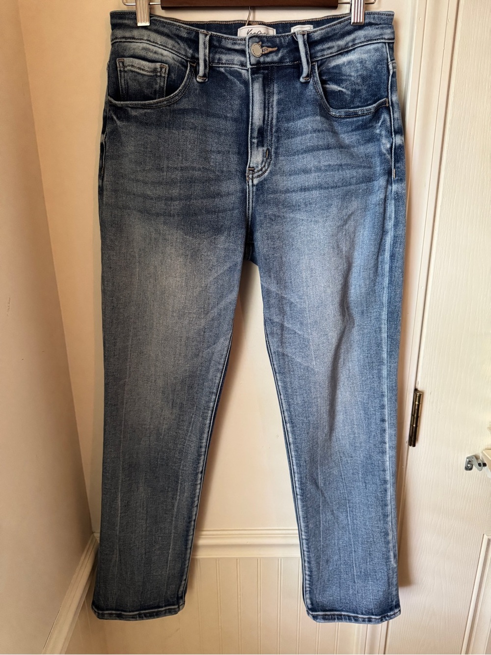 KanCan High Rise Straight Leg Washed Blue Jeans Size 27